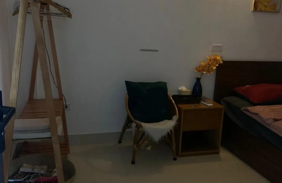 Centre Alley House & Travel-1