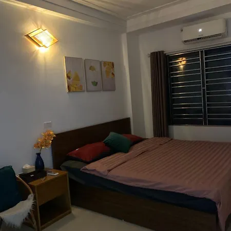 Centre Alley House & Travel-2